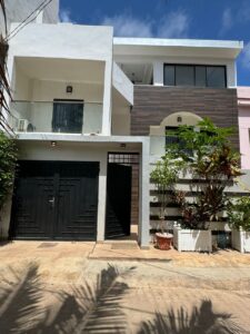 Belle Villa R+2 à Louer – Cité Cheikh Amar